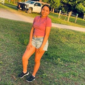 Meet your Posher, Christina